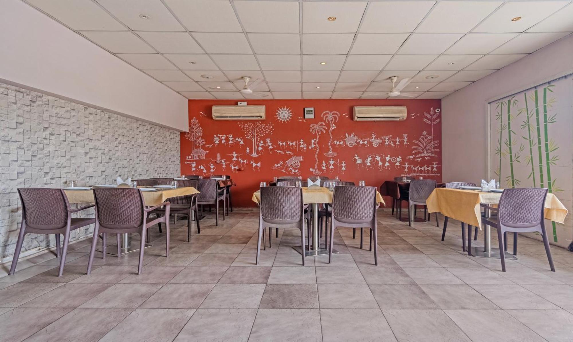 Hotel Casa, ואדודרה מראה חיצוני תמונה
