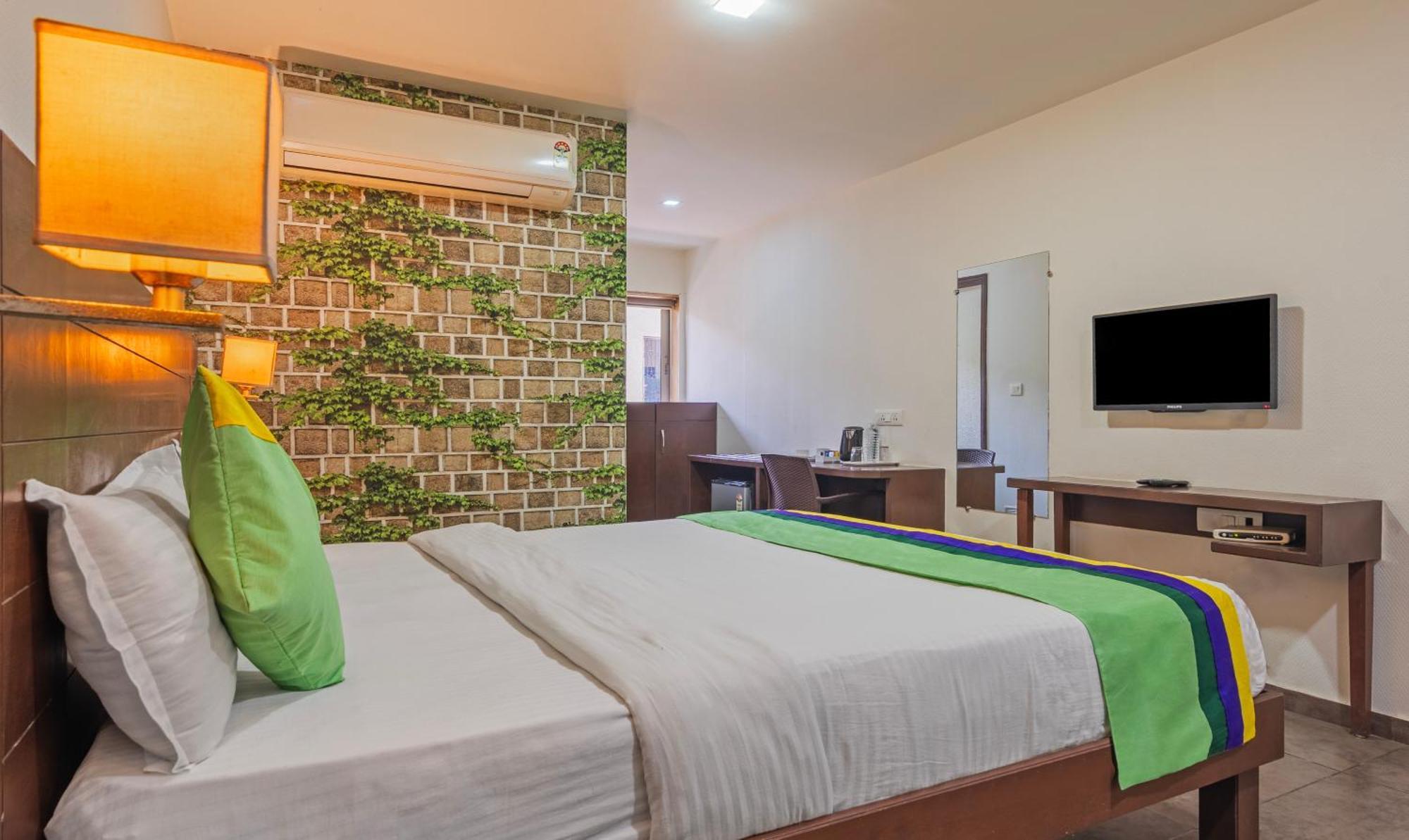 Hotel Casa, ואדודרה מראה חיצוני תמונה