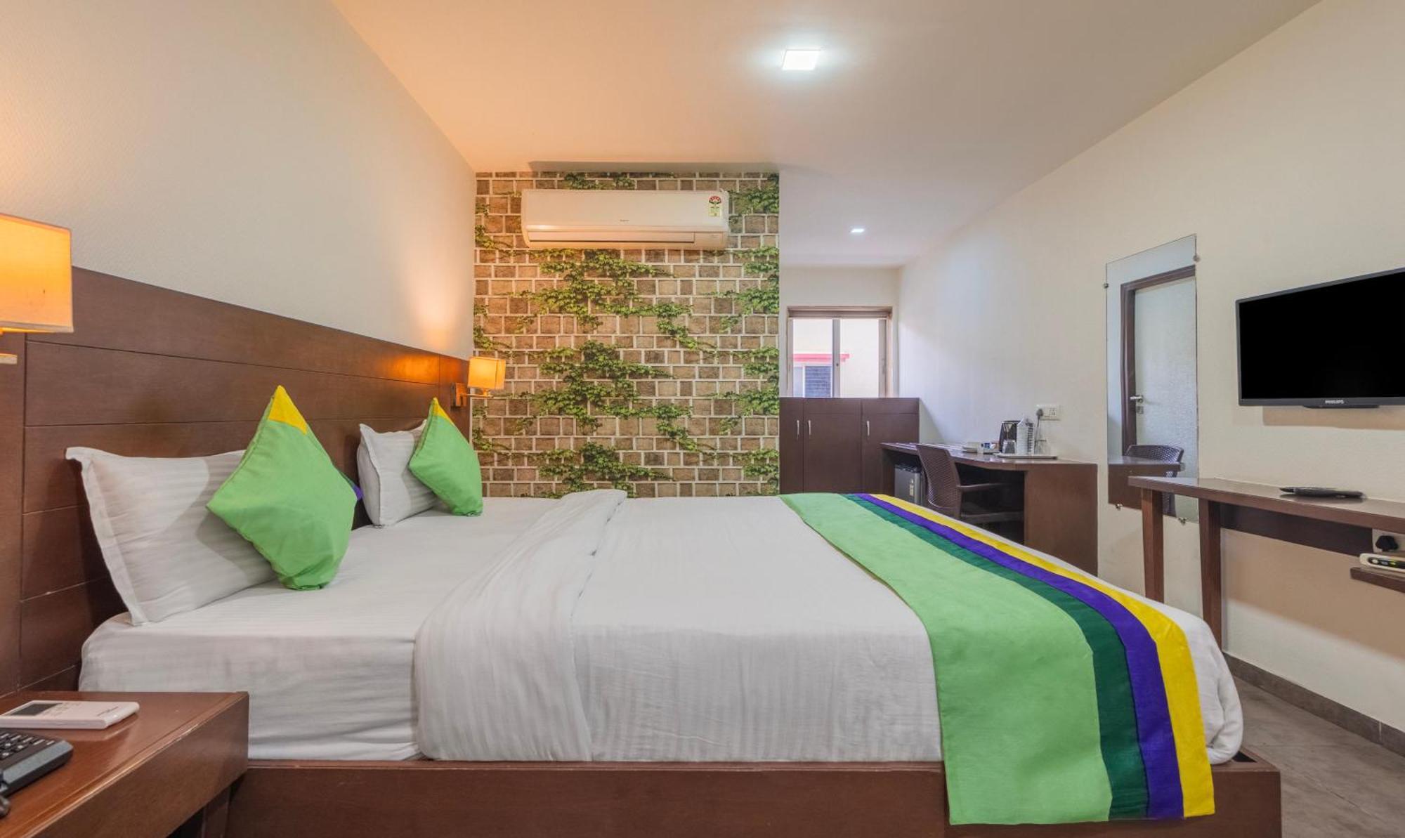 Hotel Casa, ואדודרה מראה חיצוני תמונה